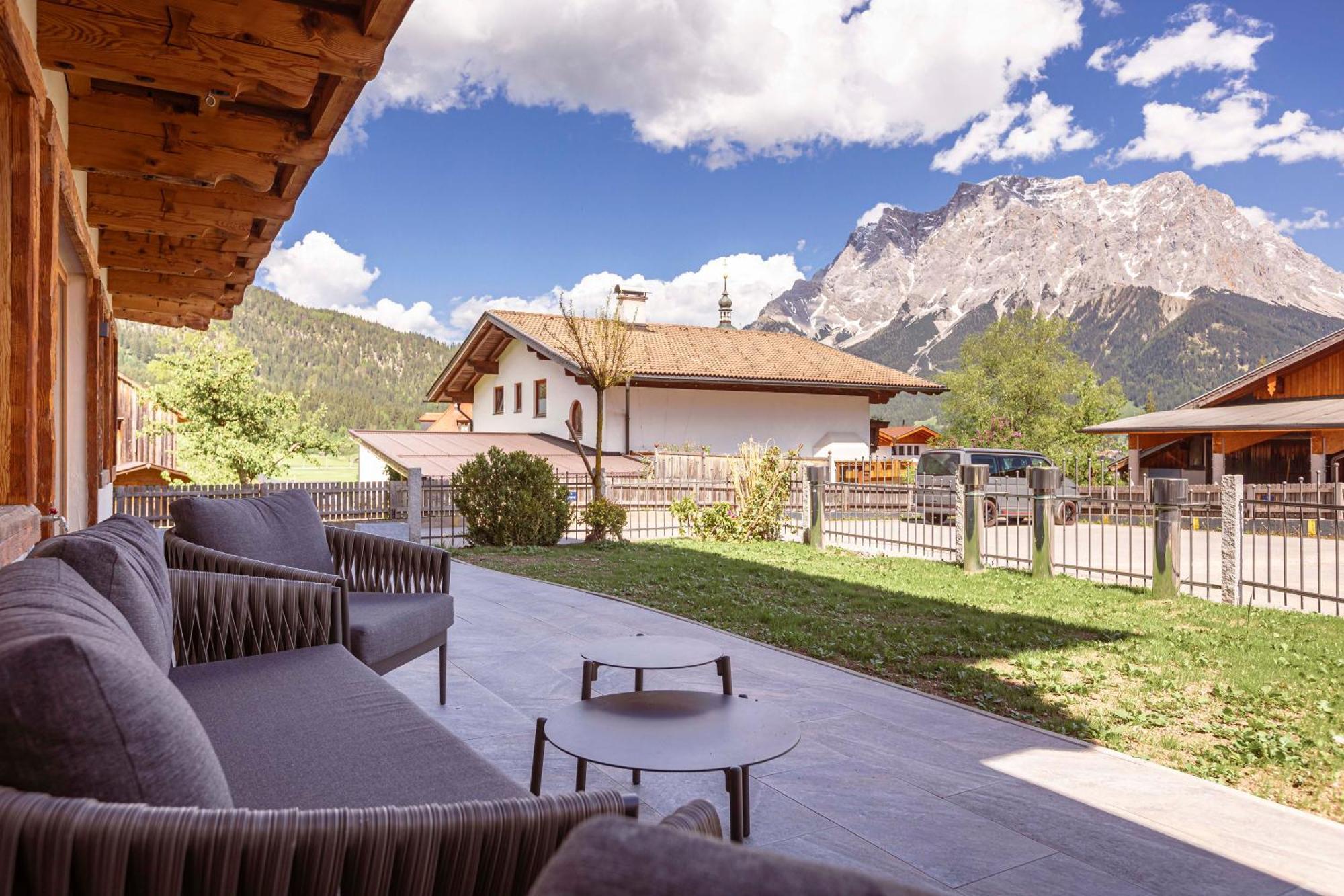 Zugspitz Suites Lermoos By Alps Resorts Exterior photo