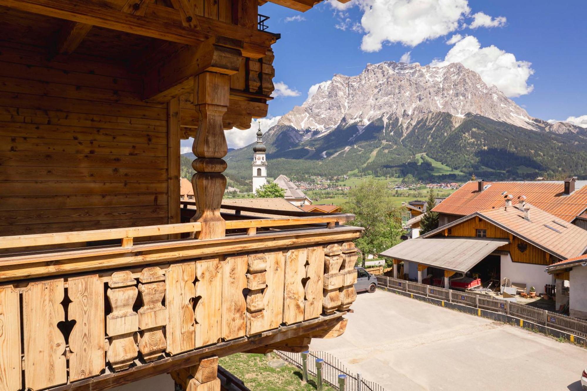 Zugspitz Suites Lermoos By Alps Resorts Exterior photo